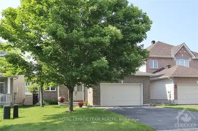 Detached in Kanata