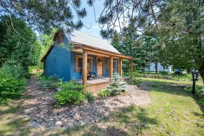 Detached in Killaloe, Hagarty and Richards
