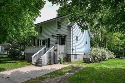 Detached in Smiths Falls