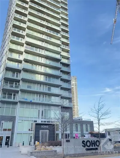 111 Champagne Avenue 1811, Dows Lake - Civic Hospital And Area, On K1s 5v3