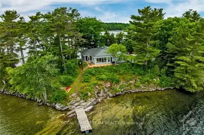 Detached in Rideau Lakes
