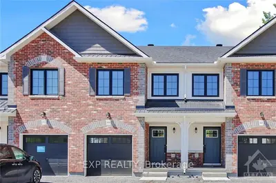 Att/Row/Townhouse in Merrickville-Wolford