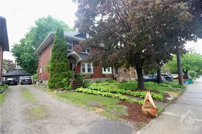 Semi-Detached in Dows Lake - Civic Hospital and Area