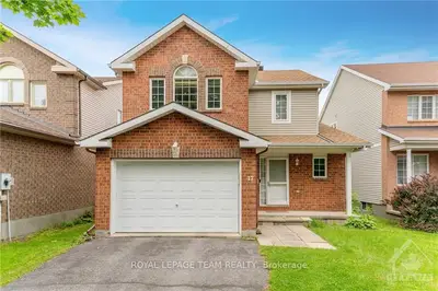 Detached in Kanata