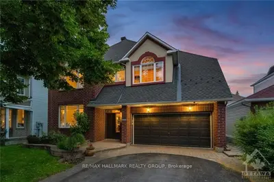 Detached in Orleans - Convent Glen and Area