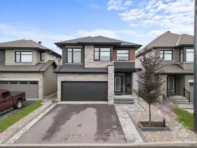 Detached in Kanata