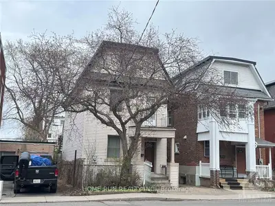 Detached in Lower Town - Sandy Hill
