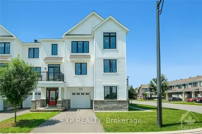 Att/Row/Townhouse in Kanata