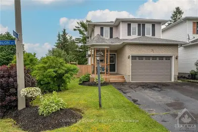 Detached in Stittsville - Munster - Richmond