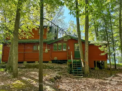 101c Walnut Point Road, Rideau Lakes, On K0g 1e0