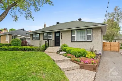 1377 Mayview Avenue, Carlington - Central Park, On K1z 8h6