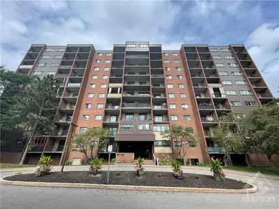 Condo Apartment in Elmvale Acres and Area