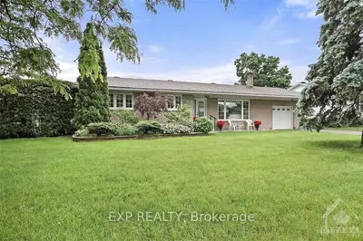 Detached in Barrhaven