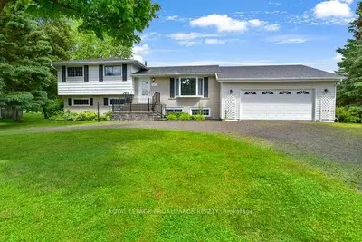 Detached in Elizabethtown-Kitley