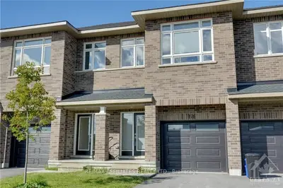 Att/Row/Townhouse in Carleton Place