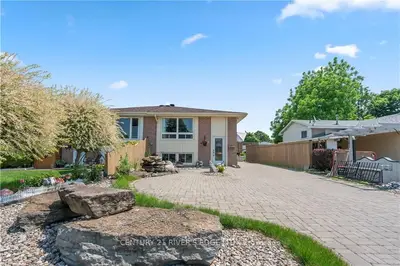 Semi-Detached in Brockville