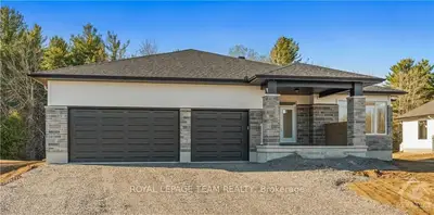 Detached in Drummond/North Elmsley