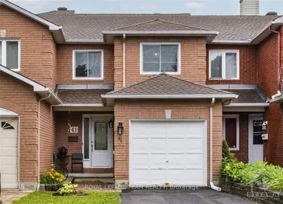Att/Row/Townhouse in Barrhaven