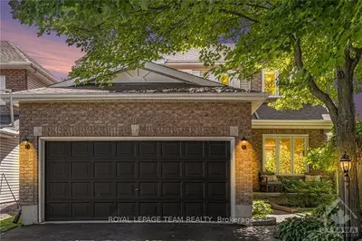 Detached in Barrhaven