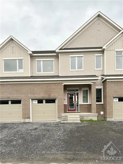Att/Row/Townhouse in Orleans - Convent Glen and Area