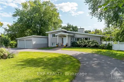 Detached in Manotick - Kars - Rideau Twp and Area