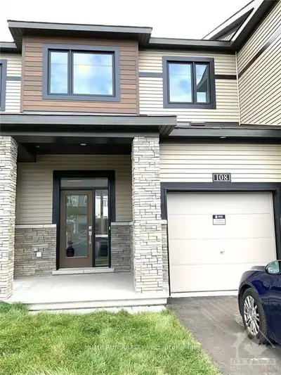 Att/Row/Townhouse in Kanata