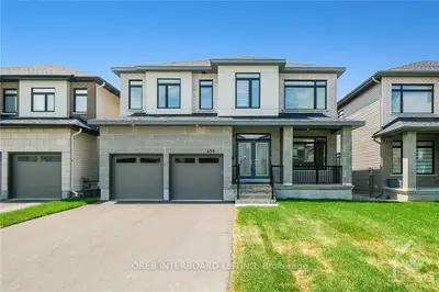 Detached in Stittsville - Munster - Richmond