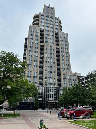 Condo Apartment in Ottawa Centre
