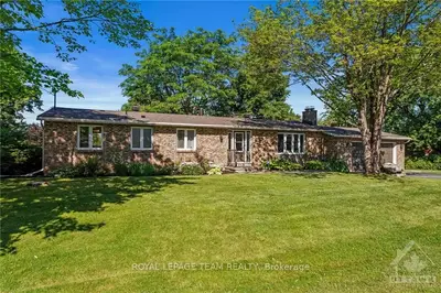 Detached in Manotick - Kars - Rideau Twp and Area