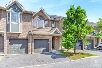 139 Chartley, Hunt Club - South Keys And Area, On K1v 2j6