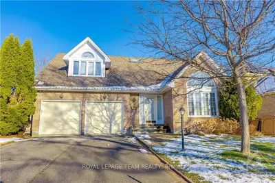 34 Wycliffe Street, South Of Baseline To Knoxdale, On K2g 5l8