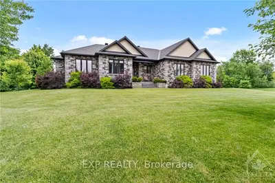 Detached in North Grenville