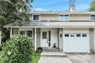 Semi-Detached in Tanglewood - Grenfell Glen - Pineglen