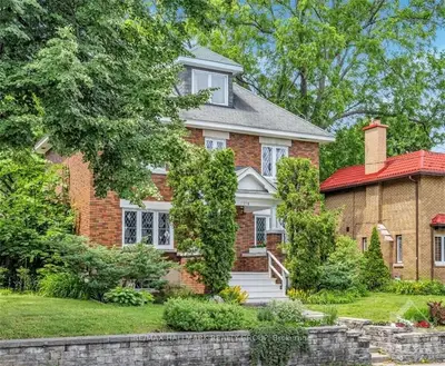 Detached in Dows Lake - Civic Hospital and Area