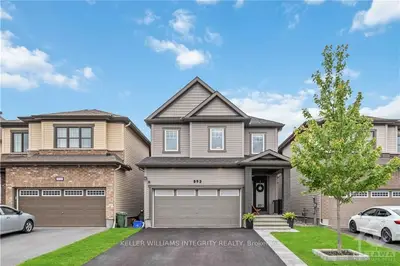 Detached in Stittsville - Munster - Richmond