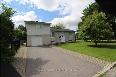 Detached in Orleans - Cumberland and Area