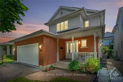 Detached in Alta Vista and Area