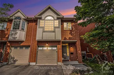 Att/Row/Townhouse in Vanier and Kingsview Park