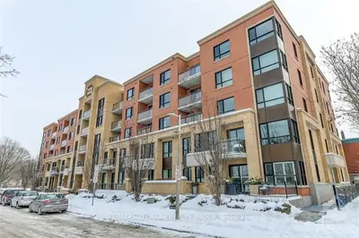 316 Bruyere Street 212, Lower Town - Sandy Hill, On K1n 0c3