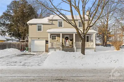 1801 Gaspe Avenue, Manor Park - Cardinal Glen And Area, On K1k 0a3