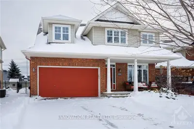 1025 Red Spruce Street, Blossom Park - Airport And Area, On K1v 1t5