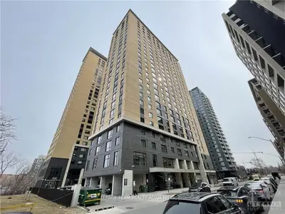 Condo Apartment in Dows Lake - Civic Hospital and Area