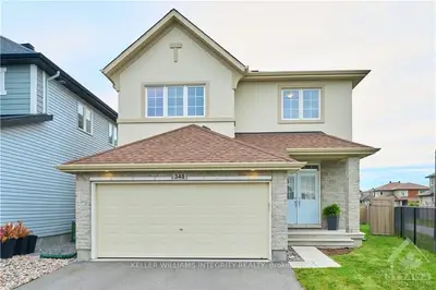 Detached in Kanata