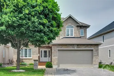 Detached in Stittsville - Munster - Richmond