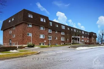 Condo Apartment in Brockville