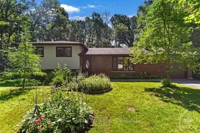 Detached in Edwardsburgh/Cardinal