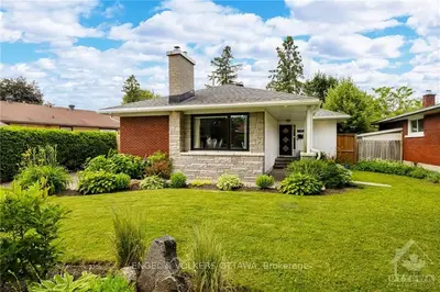 Detached in McKellar Heights - Glabar Park and Area