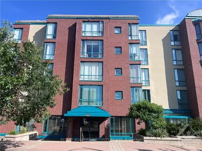 Condo Apartment in Orleans - Cumberland and Area