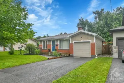 Detached in Stittsville - Munster - Richmond