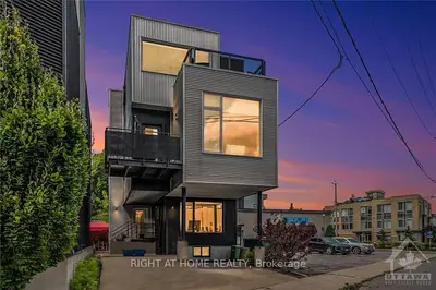 Semi-Detached in West Centre Town